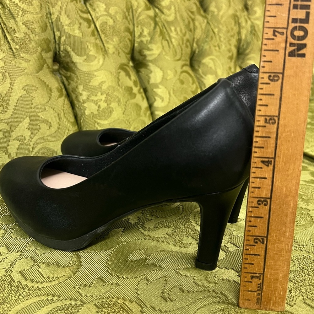 Clark Black Comfort Heels Sz 6 W - Picture 5 of 7